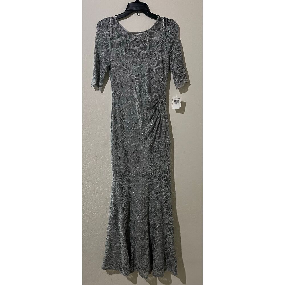 XSCAPE Formal Maxi Gown  Size 6